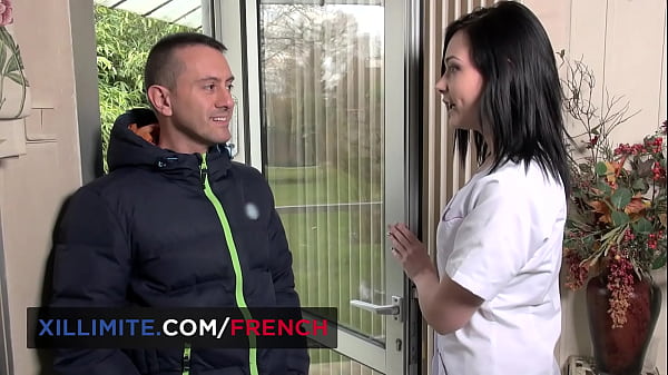 Horký sex s pěknou brunetkou